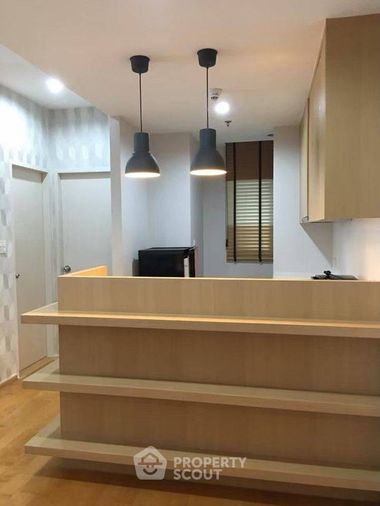 Apartment in krungthephmhankhr, ชุมชนซอยแดงบุหงา, ราชเทวี - View 2