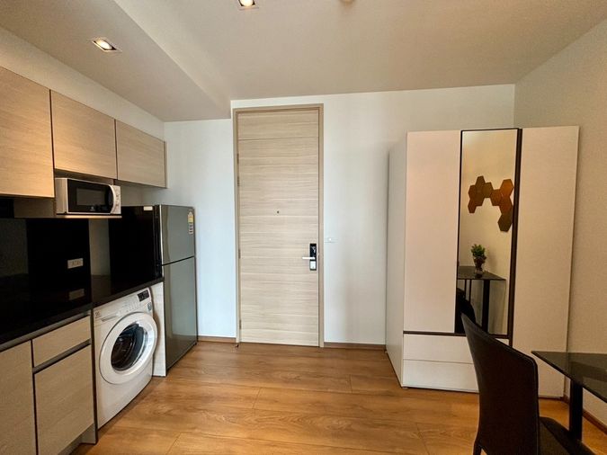 Apartment in krungthephmhankhr, คลองเตย - More