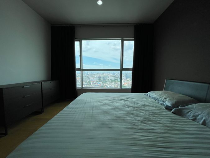 Stan – krungthephmhankhr, ชุมชนสองร้อยห้อง, คลองสาน - Više
