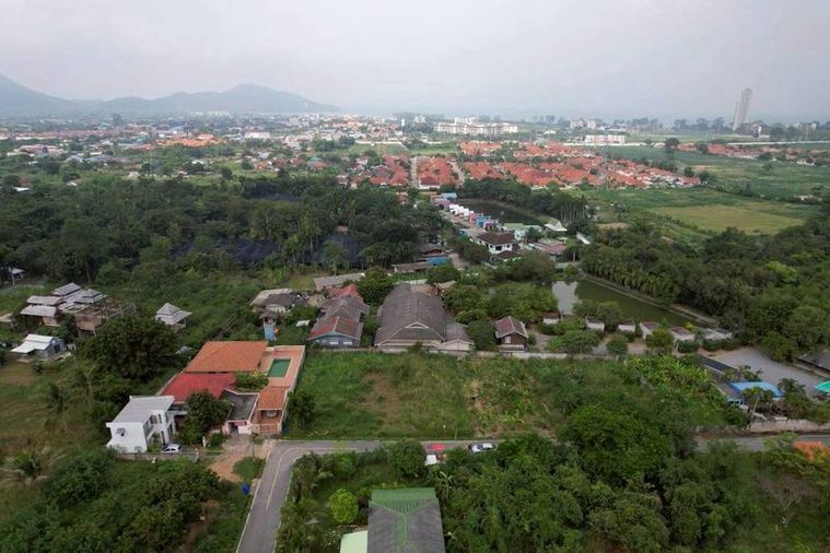 ขายที่ดินสวย บางเสร่ สัตหีบ ใกล้ชุมชน ทำเลดี เดินทางสะดวก - More